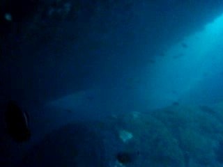 Dans la grottes d'Hin Daeng