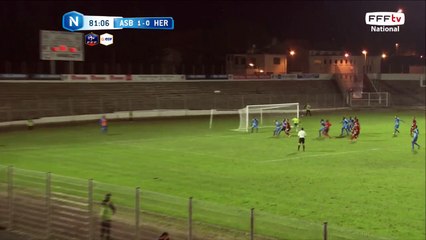 Corner de Schuster et reprise de Gace très dangereuse!
