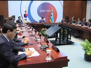 অভিশংসনের পর দক্ষিণ কোরিয়ায় দায়িত্ব নিয়েছেন নতুন প্রেসিডেন্ট