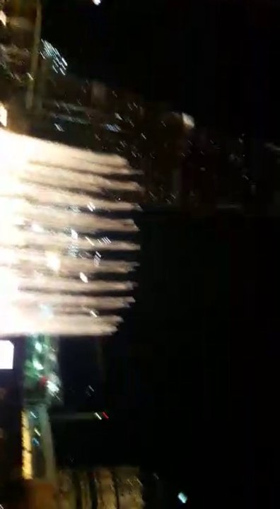 An amazing Fountain in Dubai (UAE) that swings with songs