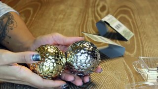 $2 Decorative Balls!  DIY Christmas Decorations!!