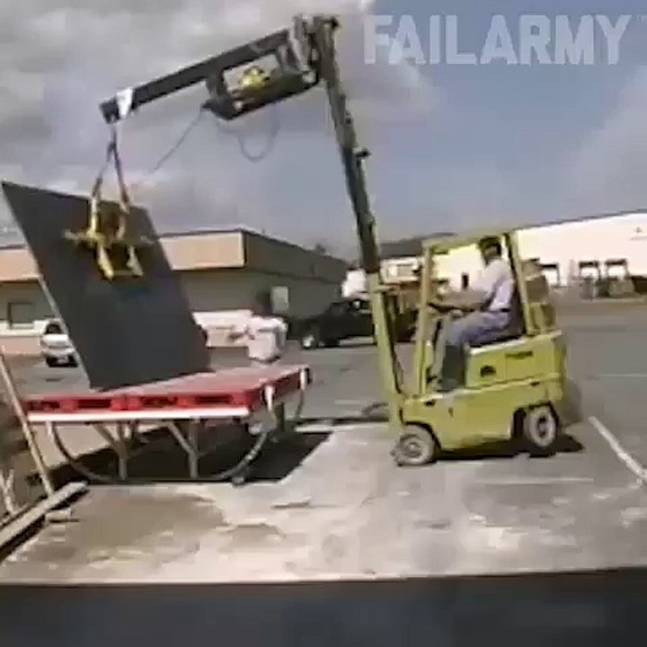 Funny Crain Machine fail clips