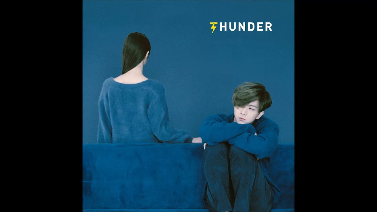 01-Thunder - Look At Me (Feat. 베이식) (AUDIO)