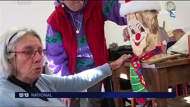 Hautes-Alpes : les bénévoles de Ceillac fabriquent leurs propres décorations de Noël