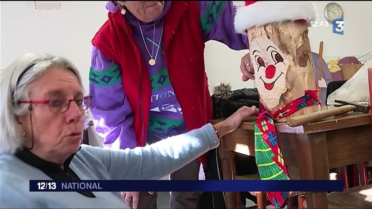 Hautes-Alpes : les bénévoles de Ceillac fabriquent leurs propres décorations de Noël