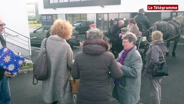 Fermeture du CMB de Clohars. Le Père Noël débarque à Quimperlé