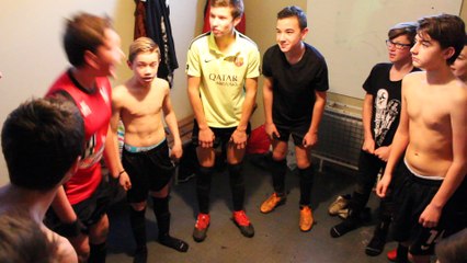DANS LES VESTIAIRES DES U15 APRES LA VICTOIRE CONTRE VILLERS 10/12/16