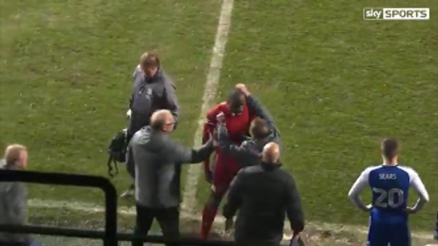 Sol Bamba Goes Absolutely Crazy, Tries To Fight Referee, Physio And Even Own Manager!