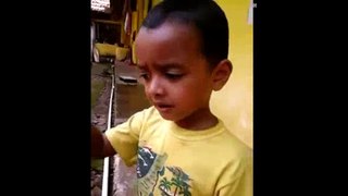 funny baby videos-child reaction after eating lemon-funny videos.