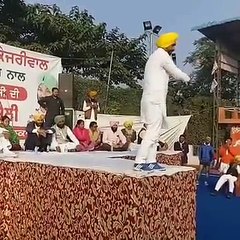 Download Video: ਭਗਵੰਤ ਮਾਨ ਦੀ 'ਪੰਜਾਬ ੲਿਨਕਲਾਬ ਰੈਲੀ' ਹਲਕਾ ਗਿੱਲ ਤੋਂ ਲਾੲੀਵ (1)