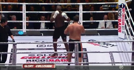 Ismael Londt vs Jamal Ben Saddik   Round  1