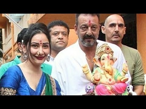 Sanjay Dutt Ganpati Visarjan 2016