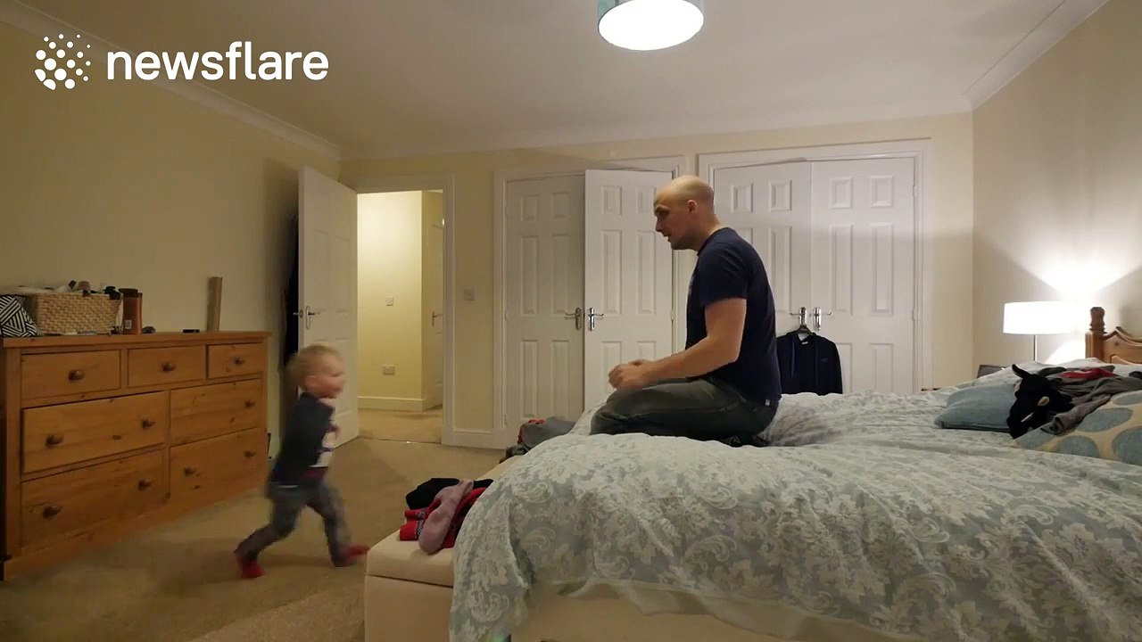Toddler plays 'Street Fighter' with his dad-funny video-watch
