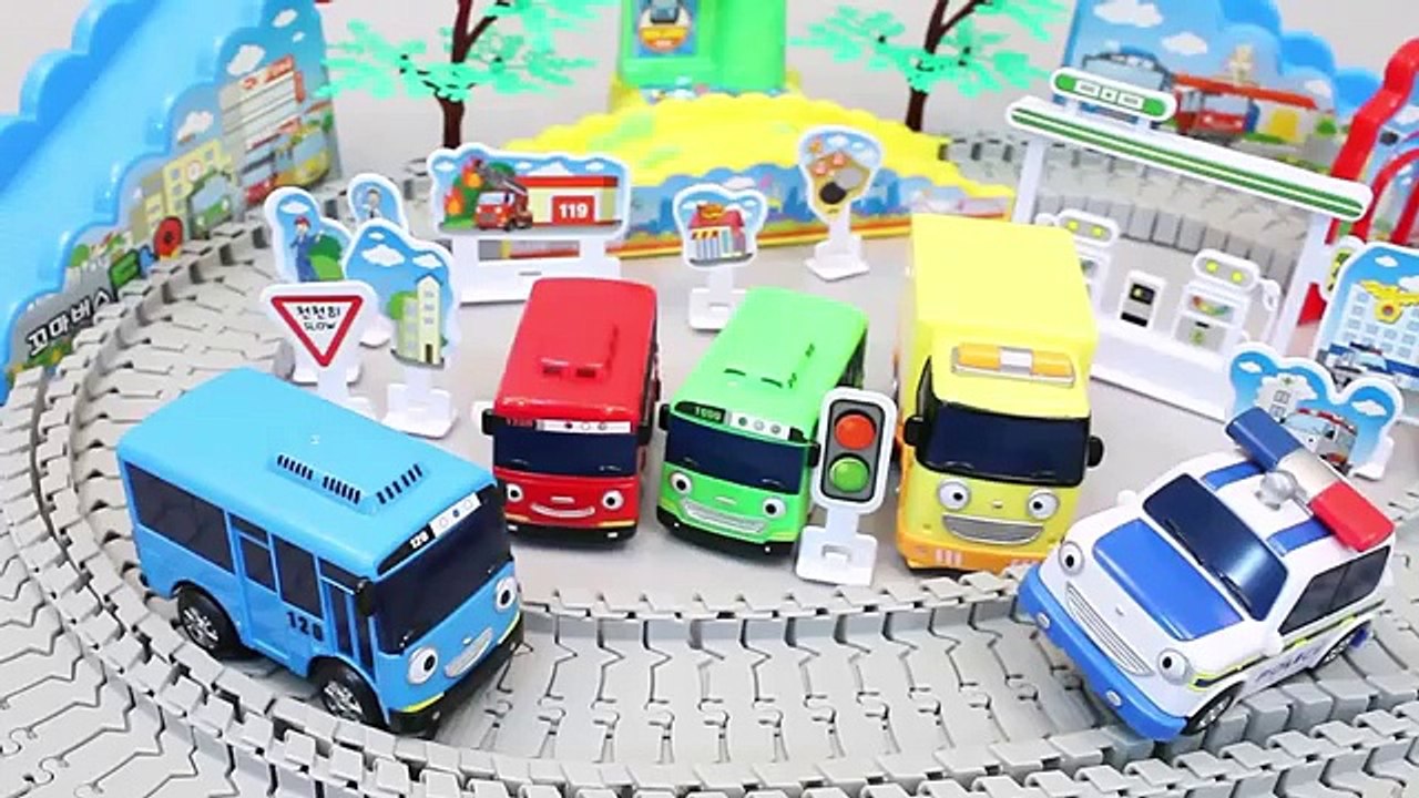 Learn Colors Slime Surprise Eggs Toys Tayo the Little Bus Car Train Railway