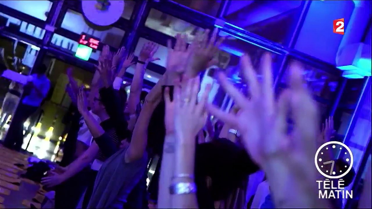 Echos - Insolites  la fête bat son plein le matin