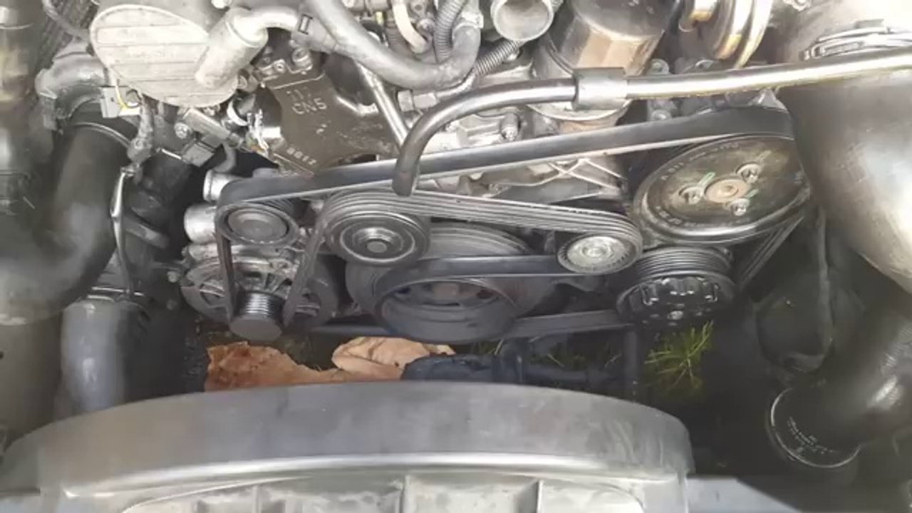 comment-changer-la-courroie-accessoire-mercedes-benz-vid-o-dailymotion