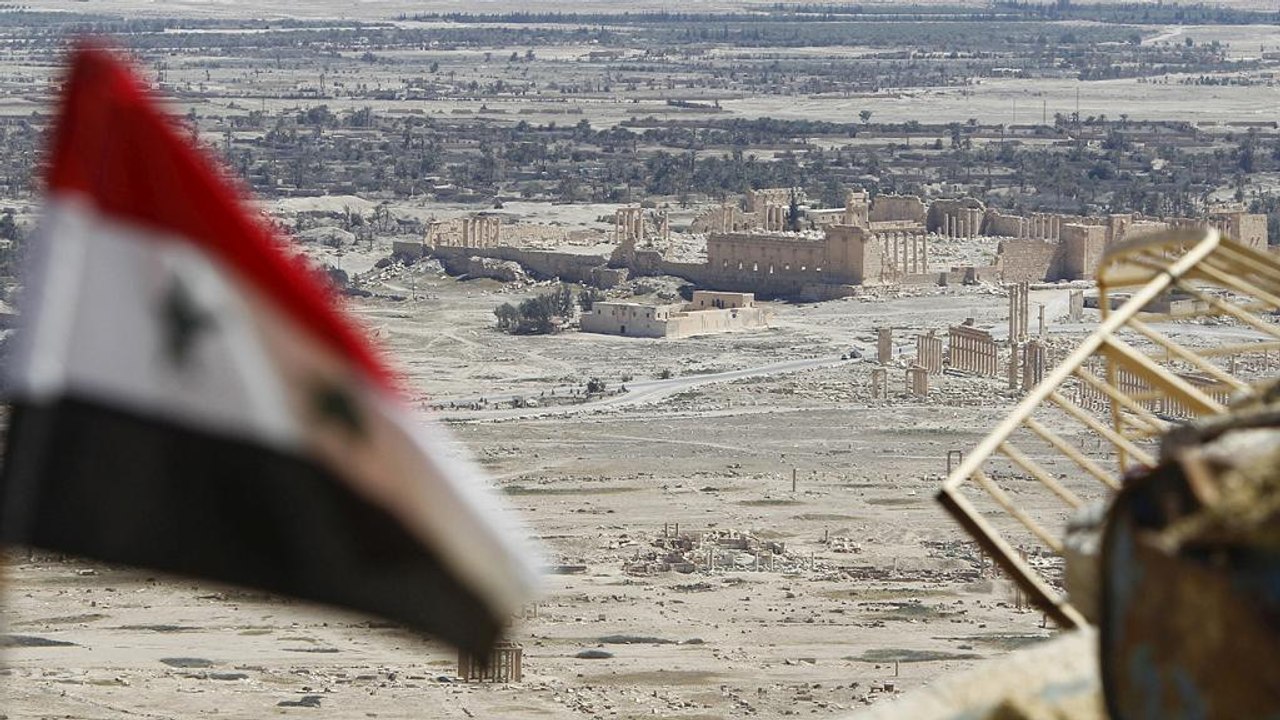 تنظيم "الدولة الإسلامية" يُخضِع تدمر مجددا...المعركة متواصلة