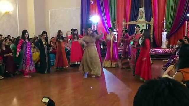 Dance Medley Girls Mehndi dance 2016