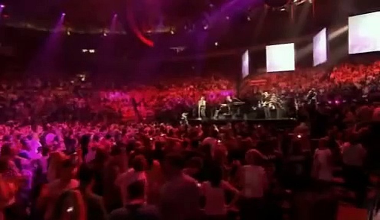 Bon Jovi - Living In Sin-Chapel of Love