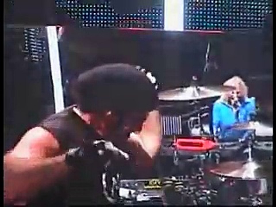 Bon Jovi -  Raise your Hands Milwaukee 2006