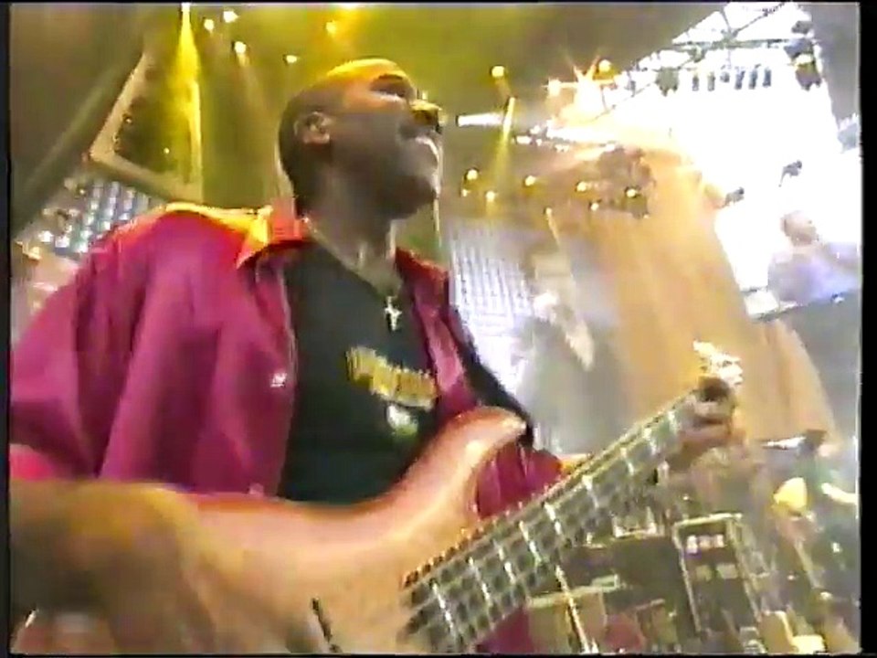 Bon Jovi - Jon   Keep the Faith_Symp for the Devil-1997 Songs and Visions   Wembley