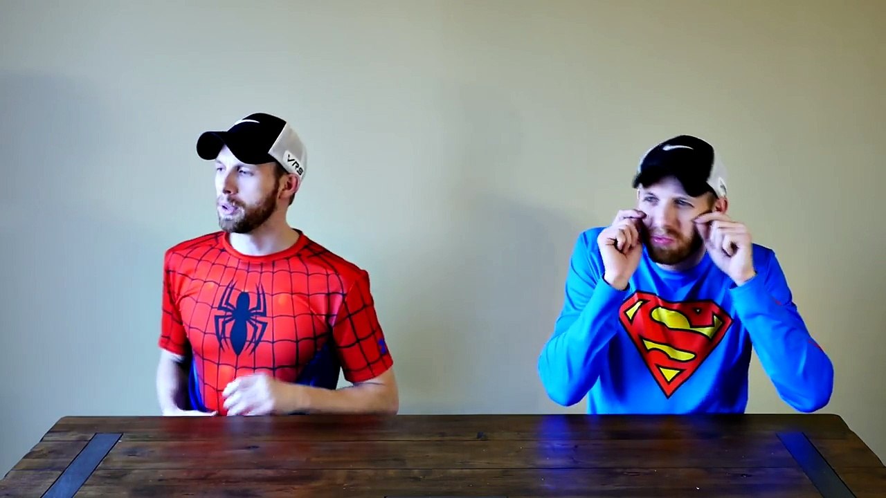 SPIDERMAN Super Big Surprise Egg ★ Giant Superhero Play Doh Egg Surprise Creation! Huevo Sorpresa