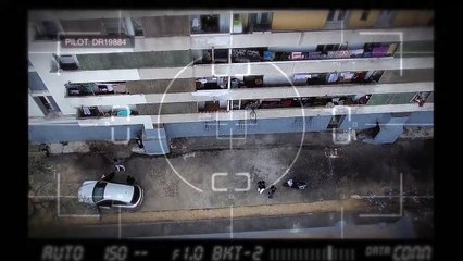 La police surveille un trafic de drogue avec un drone dans une cité de Marseille