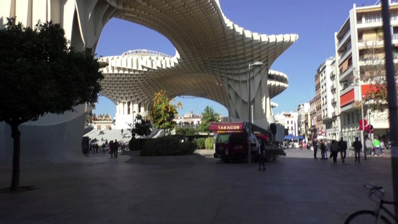 METROPOL PARASOL