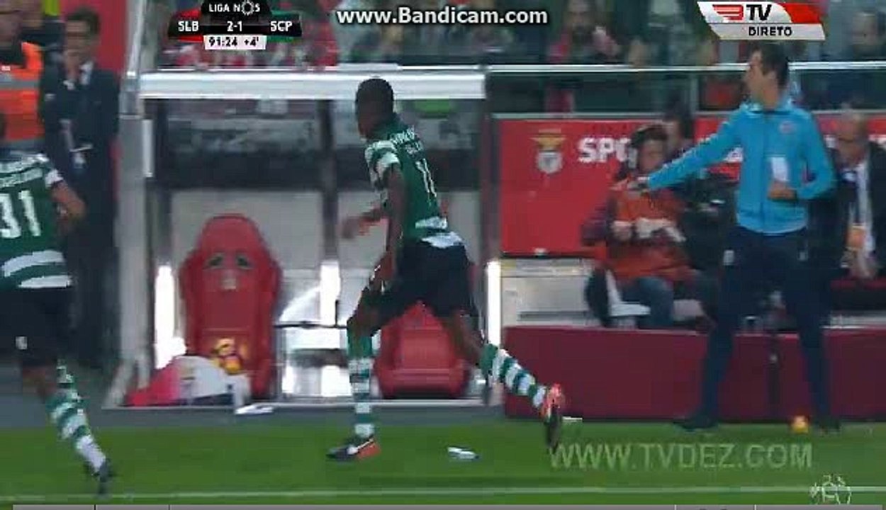 William apanha bolas!