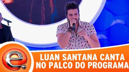 Luan Santana canta no palco do programa