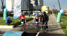 Wethouder Mijnans opent nieuw fietspad tussen wijken Schenkel en Elementen / Spijkenisse 2016