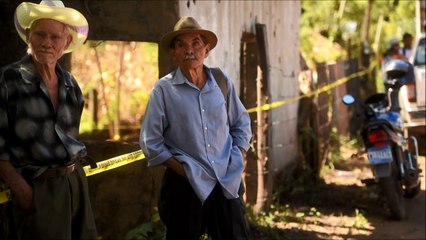 El Salvador enterró osamentas 35 años después de masacre