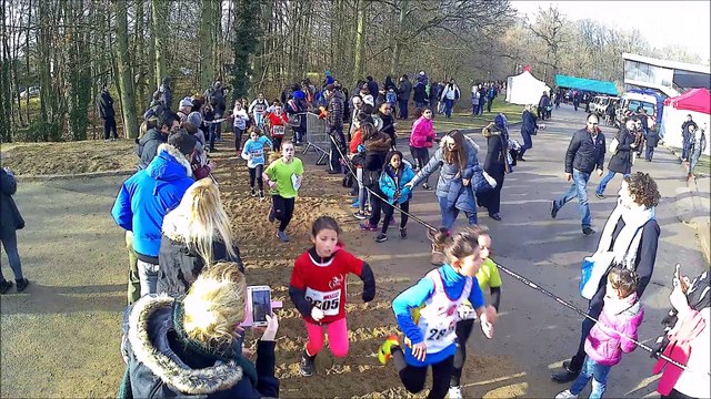 Cross de Sucy-en-Brie 11/12/2016 course poussines suite