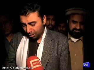 PIA...CRASHHusband of Martyr Air Hostess is Crying on her funeral - Video Dailymotion