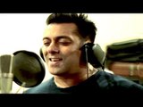 Salman Khan Singing 'Main Hoon Hero Tera' From Movie Hero