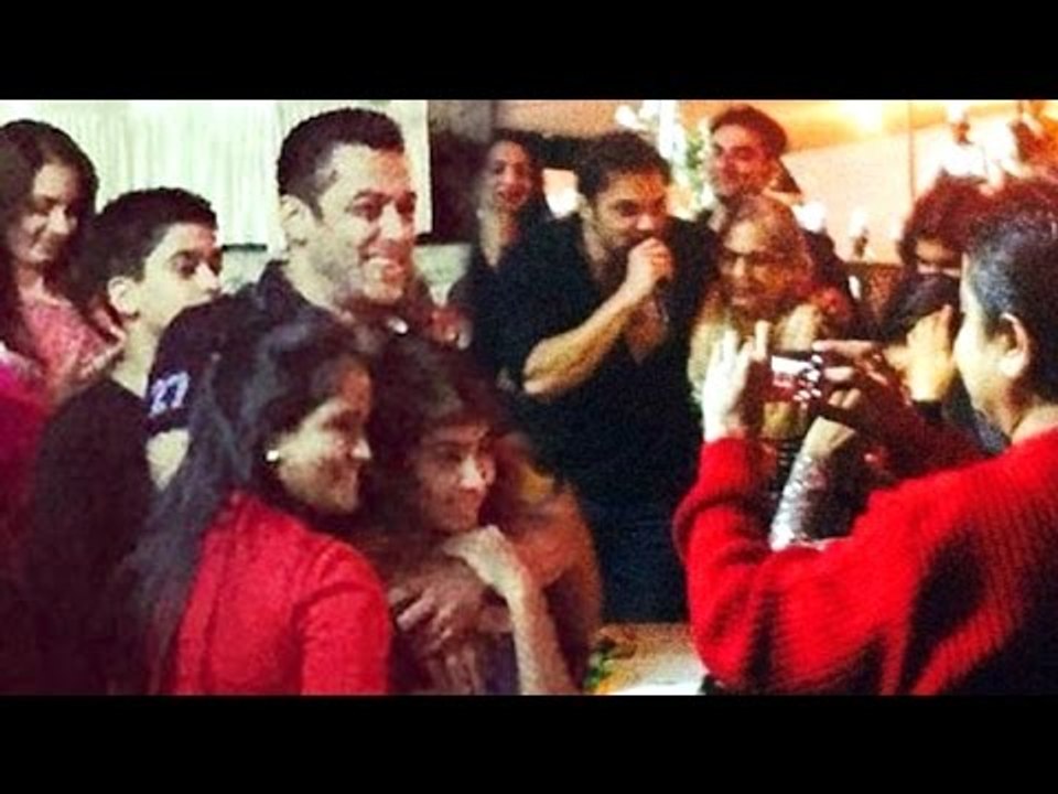 Arpita Khan's Birthday Celebration 2015  | Salman Khan, Aamir Khan, Sohail Khan