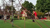 [Khu vui chơi trẻ em] - Các bé chơi leo dây ở Công viên cực kỳ vui nhộn Công viên Cầu Giấy