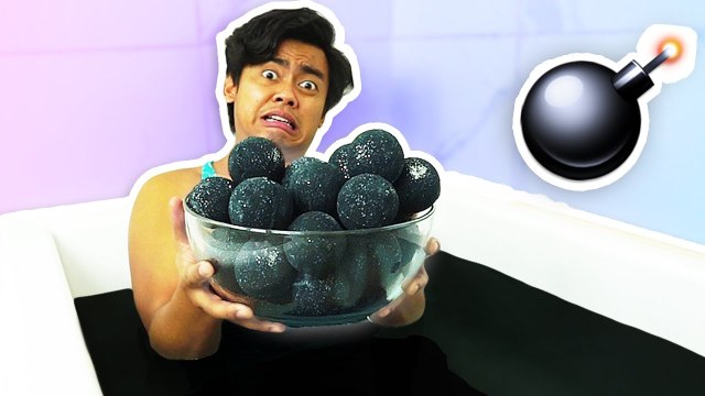 100 BLACK BATH BOMB CHALLENGE! - Guava Juice