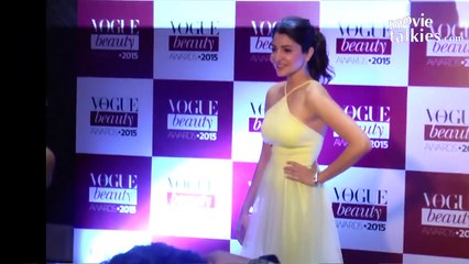 Anushka Sharma: 'Ranveer Singh's sense of style is an act of bravery'