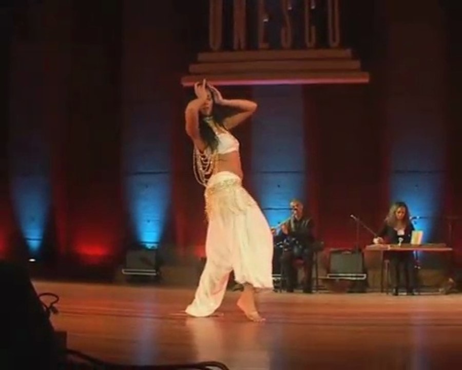lina - danse orientale hip hop