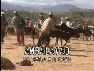 Latitude Malgache - Ambalavao. Les tombeaux des rois - Madagascar