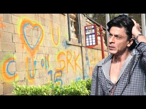 OMG: Crazy Fan Painted 'I Love U SRK' On Shahrukh Khan's Bunglow- Mannat