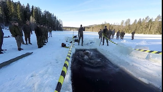 US Marines Try Horrible Norwegian Test Swimming in Frozen Water