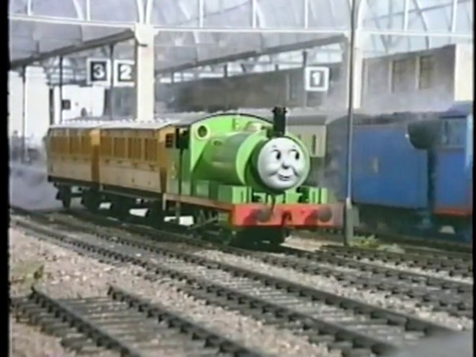 17 Percy Runs Away (George Carlin US)