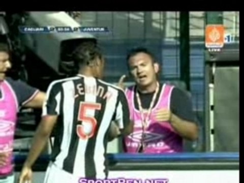 Cagliari - Juventus, Zébina frappe