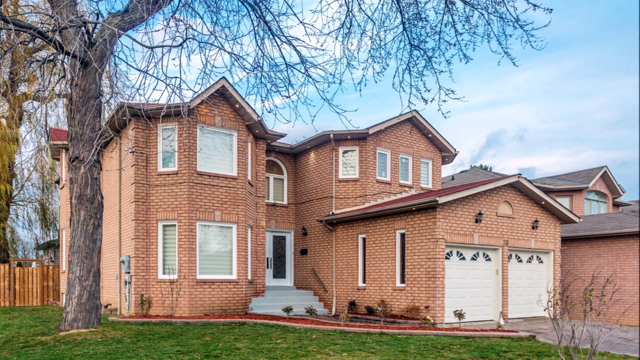 30 Evenwood Ave (Lawson / Centennial) Toronto