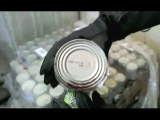 Mariglianella (NA) - Alimenti depositati in pessime condizioni igieniche (12.12.16)