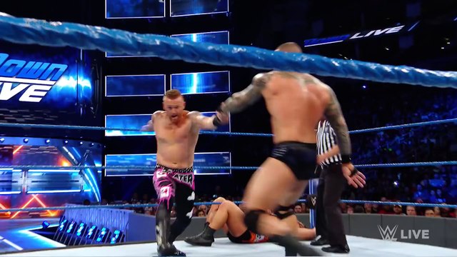 Heath Slater & Rhyno vs. Wyatt Family - SmackDown Tag Team Title Match SmackDown LIVE, Dec