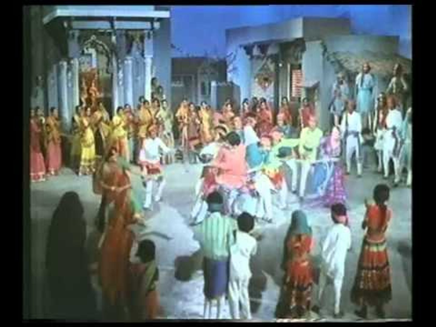 ⁣Aaju Baju Sopari No Jhumako Re - Patli Parmar - Gujarati Songs