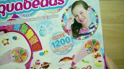 CREAZIONI con le AQUABEADS: le PERLINE acqua attacca